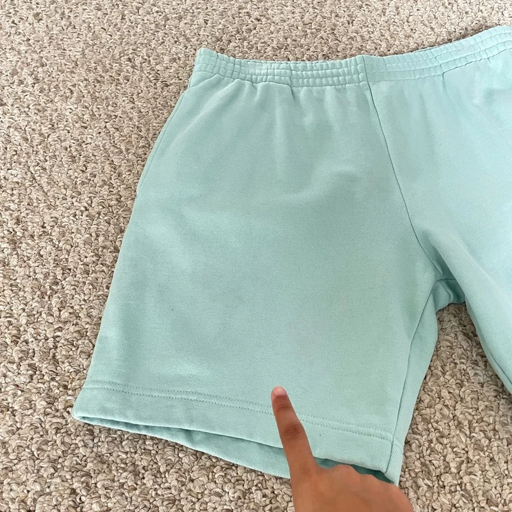 Lacoste Men’s Regular Fit Fleece Shorts – Aqua | Size Large | 8” Inseam - Picture 6 of 16